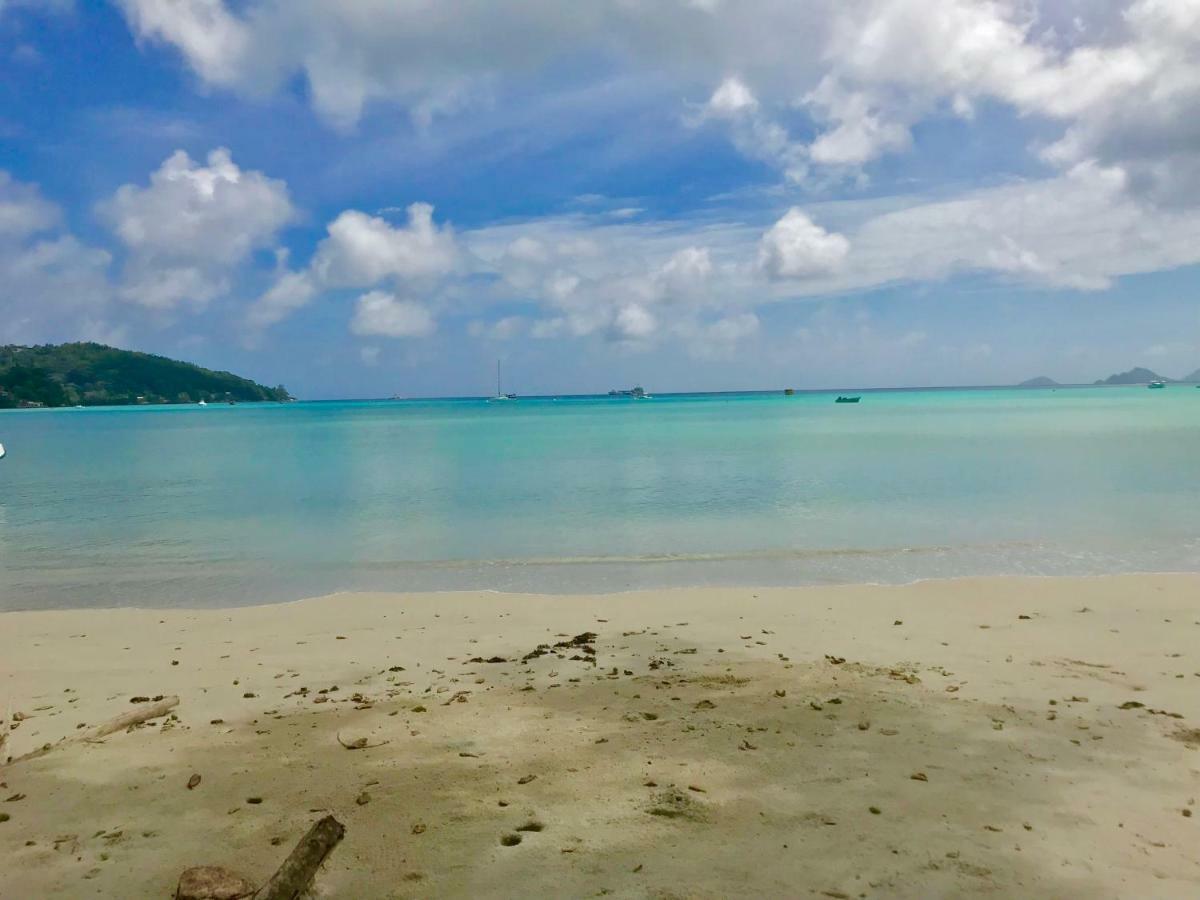 Appartamento Seaside Self Catering Anse Royale Esterno foto